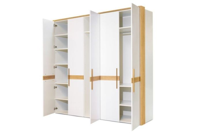 009 Сієрра Шафа 5-дверна